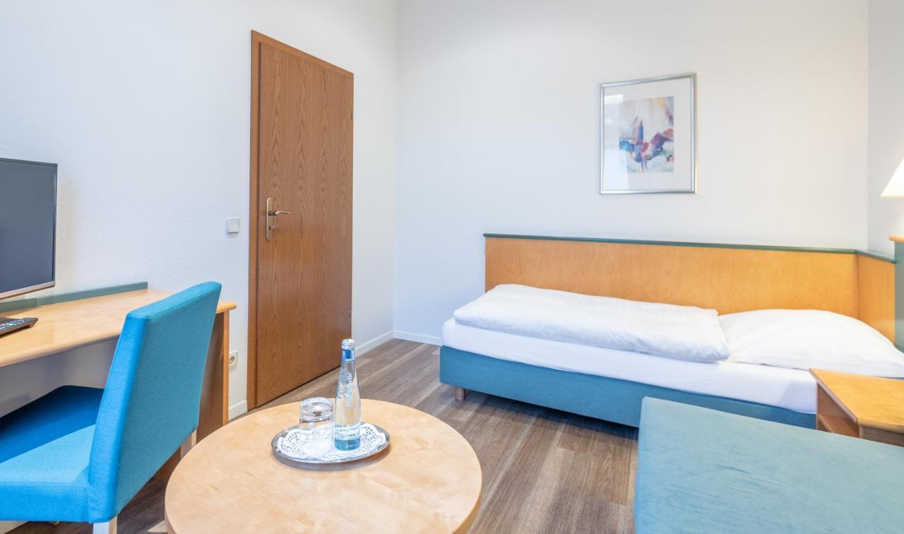 Hotel Zur Krone Meerbusch Luaran gambar